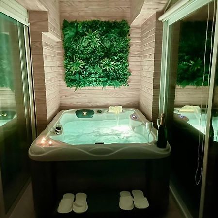 B&P Alojamientos Miami Platja Paradise Екстер'єр фото